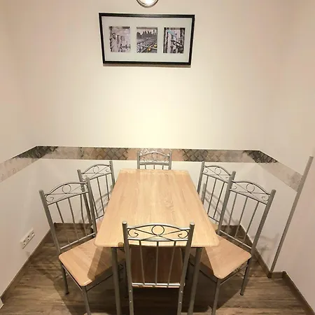 Frankes Sleep Inn, Sauna, 3 Wohnungen 1, 2, 4 Zimmer * Velbert