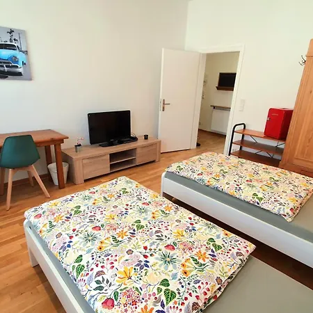 Frankes Sleep Inn, 4, 2, 1 Raumwohnungen, Sauna