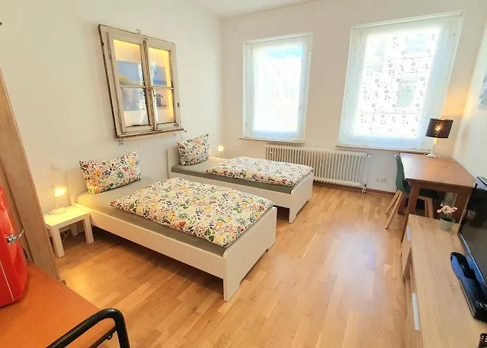 Appartement Frankes Sleep Inn, Sauna, 3 1, 2, 4 Velbert